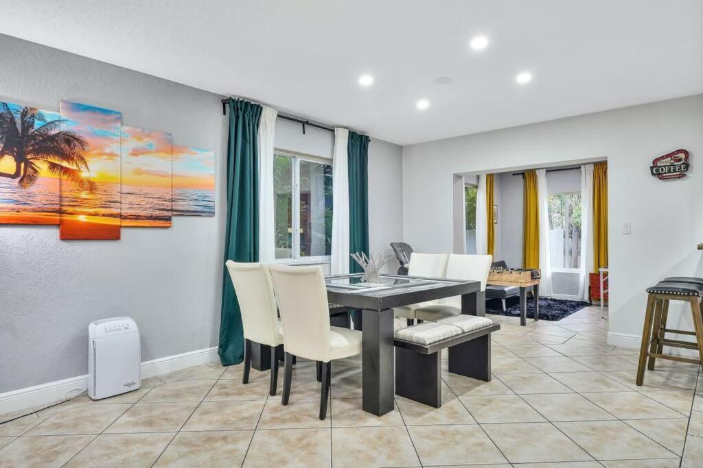 Escape Gameroom, Bar, Bbq, Spacious,King Bed, All Luxury Mattresses, Near Beach, 6 Blocks Away From Bars, Nite Clubs, Res, Shops Miami Exterior foto