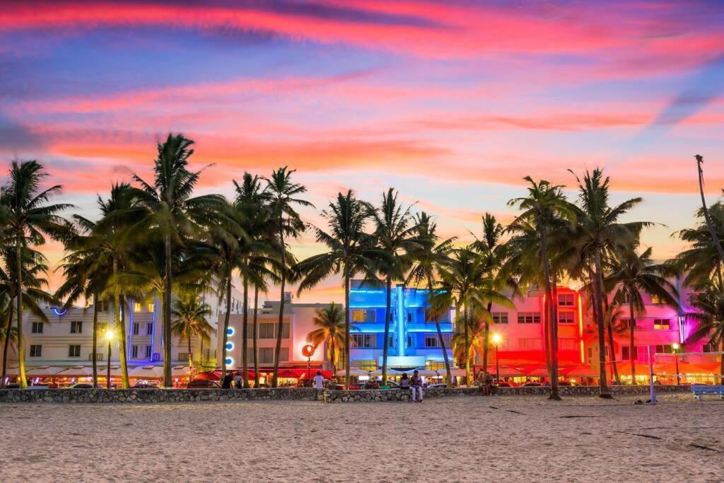 Escape Gameroom, Bar, Bbq, Spacious,King Bed, All Luxury Mattresses, Near Beach, 6 Blocks Away From Bars, Nite Clubs, Res, Shops Miami Exterior foto